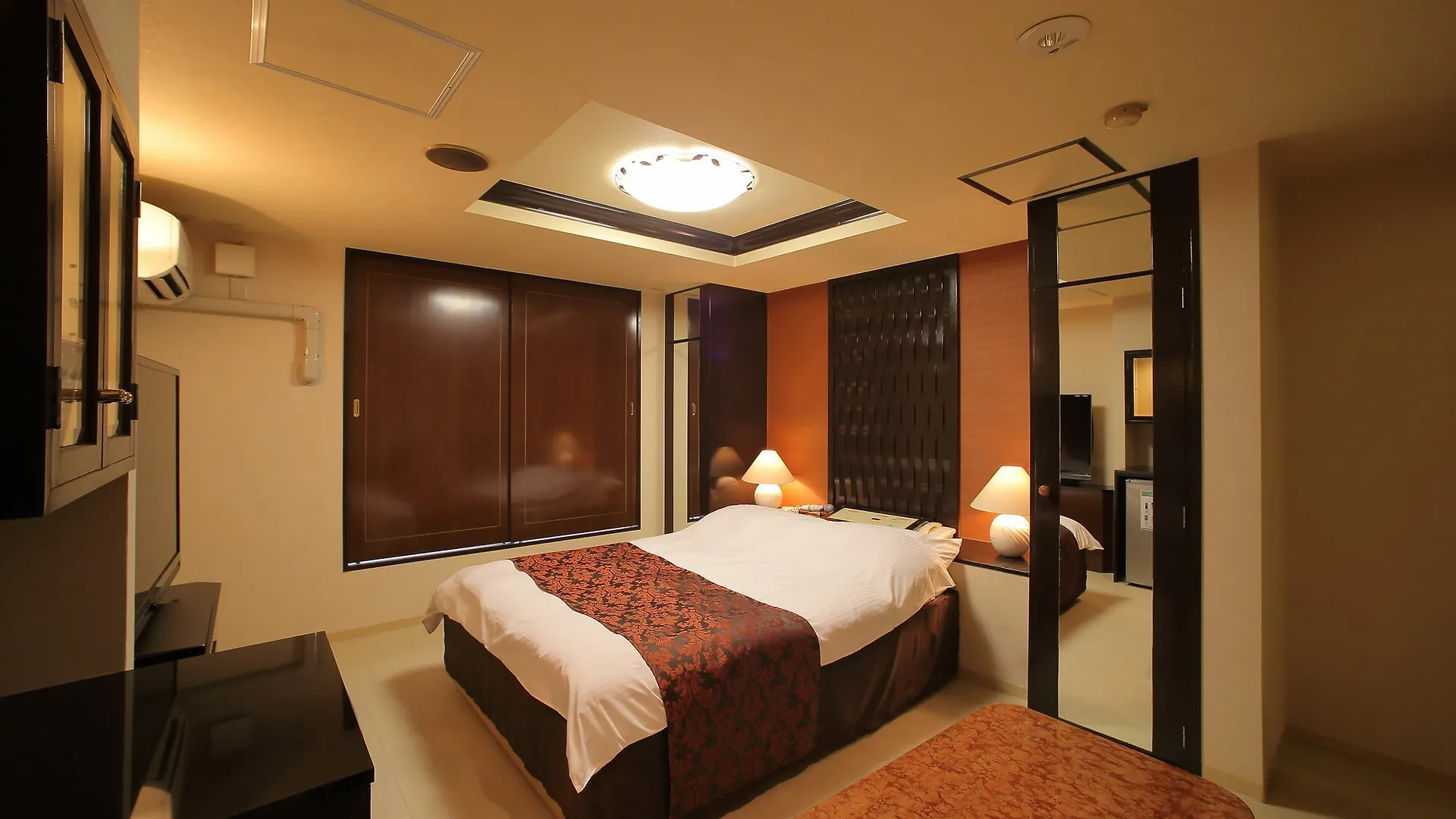 Hotel Olive Kyoto Yamashina - Adults Only