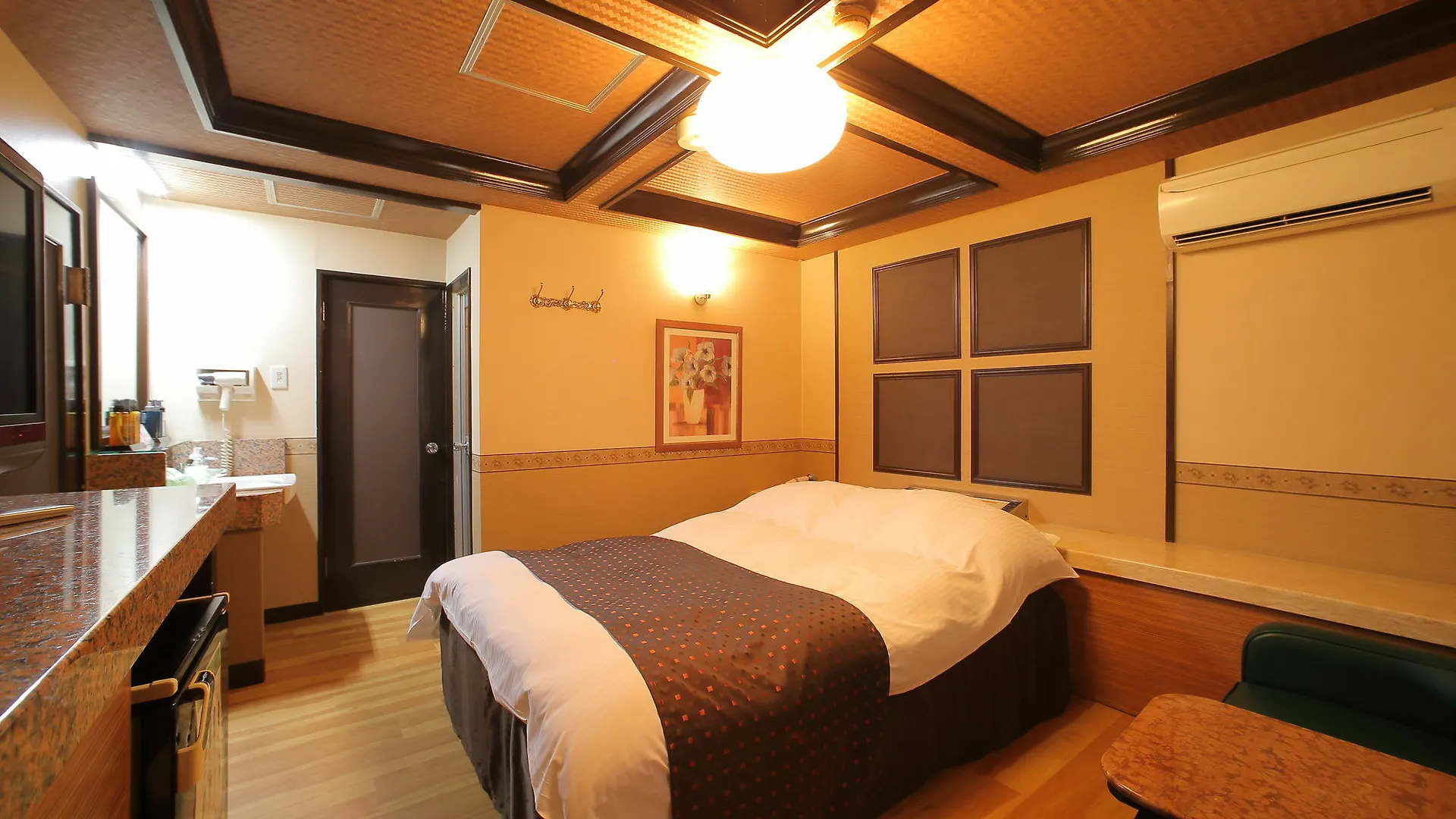 Hotel Olive Kyoto Yamashina - Adults Only 3*,  Japan