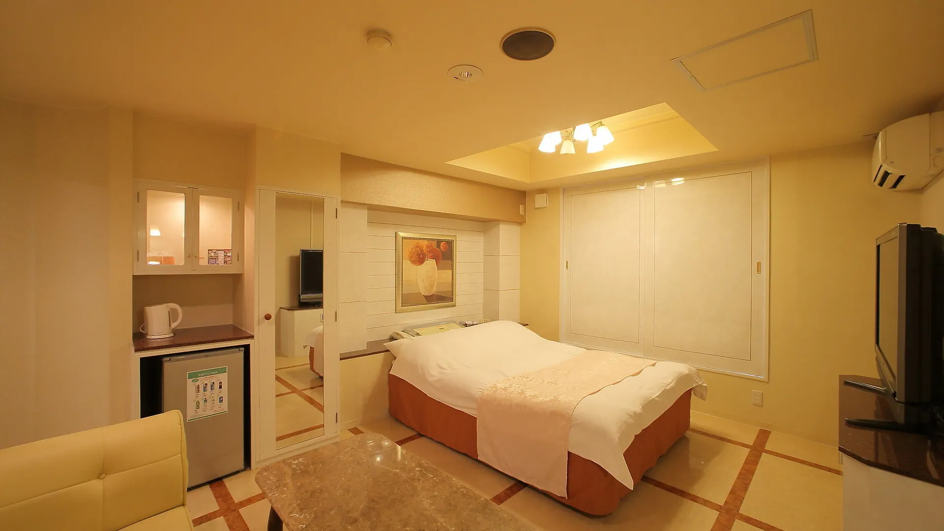 Hotel Olive Kyoto Yamashina - Adults Only
